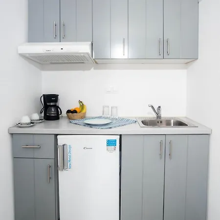 Apartment Apartment For 6 Dpan Saint George Naxos