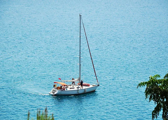 Апартаменты Amazing Naxos For 6 Modern Furnishings Naxos City